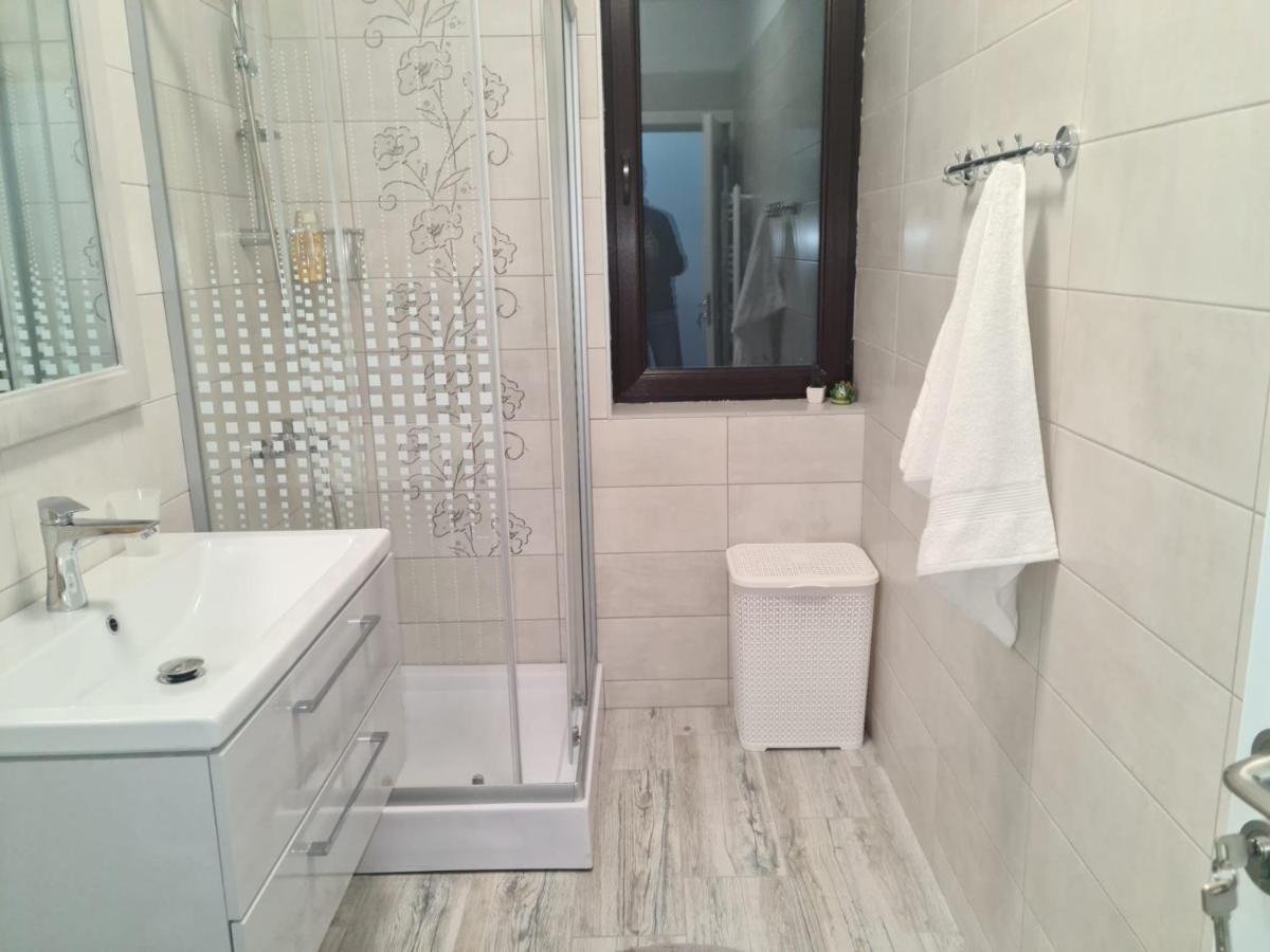 Apartament David Ramnicu Valcea Luaran gambar