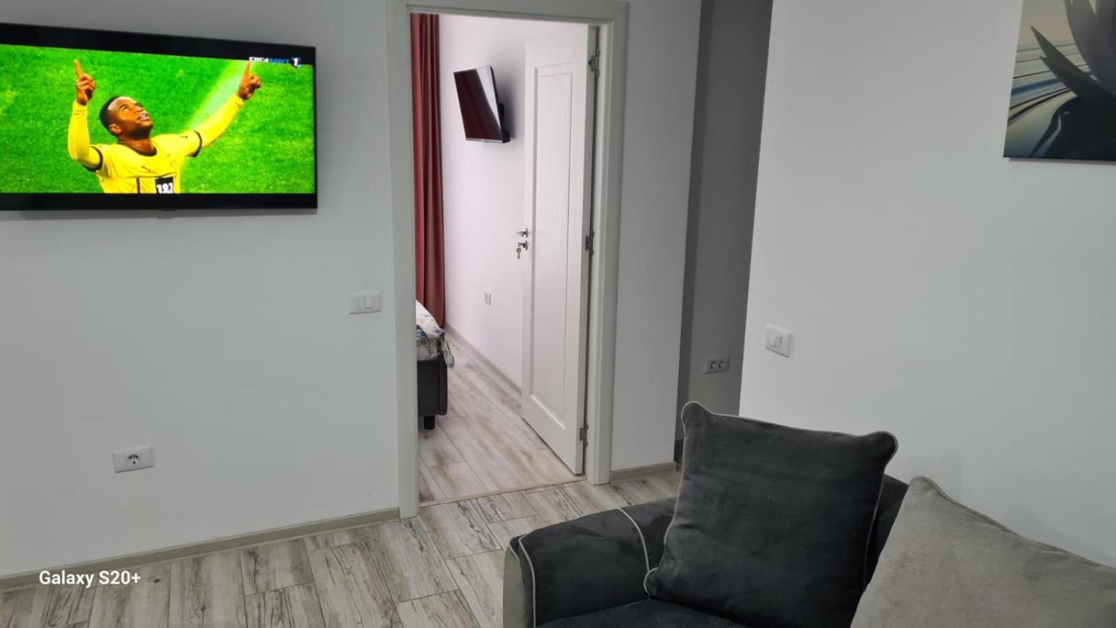 Apartament David Ramnicu Valcea Luaran gambar