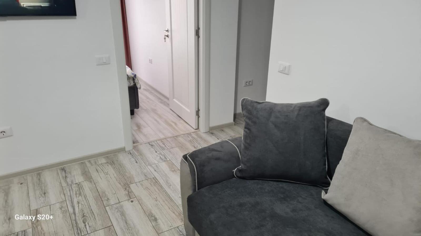 Apartament David Ramnicu Valcea Luaran gambar
